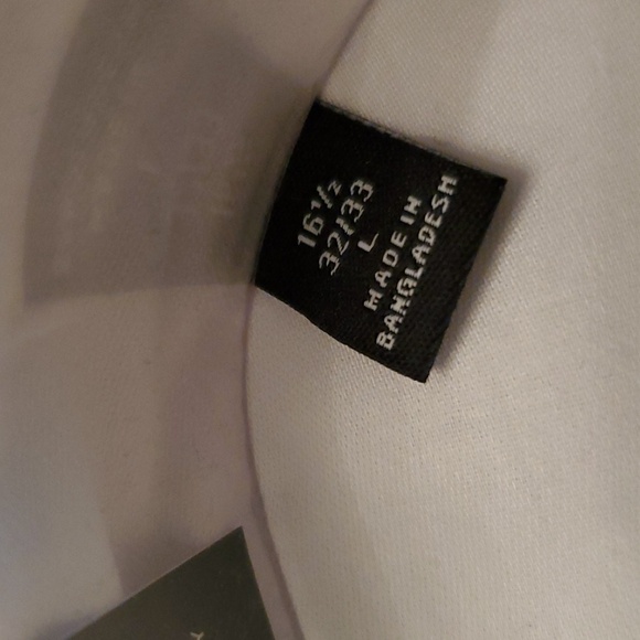 Van Heusen Dress Shirt wrinkle free stretch - Picture 4 of 5
